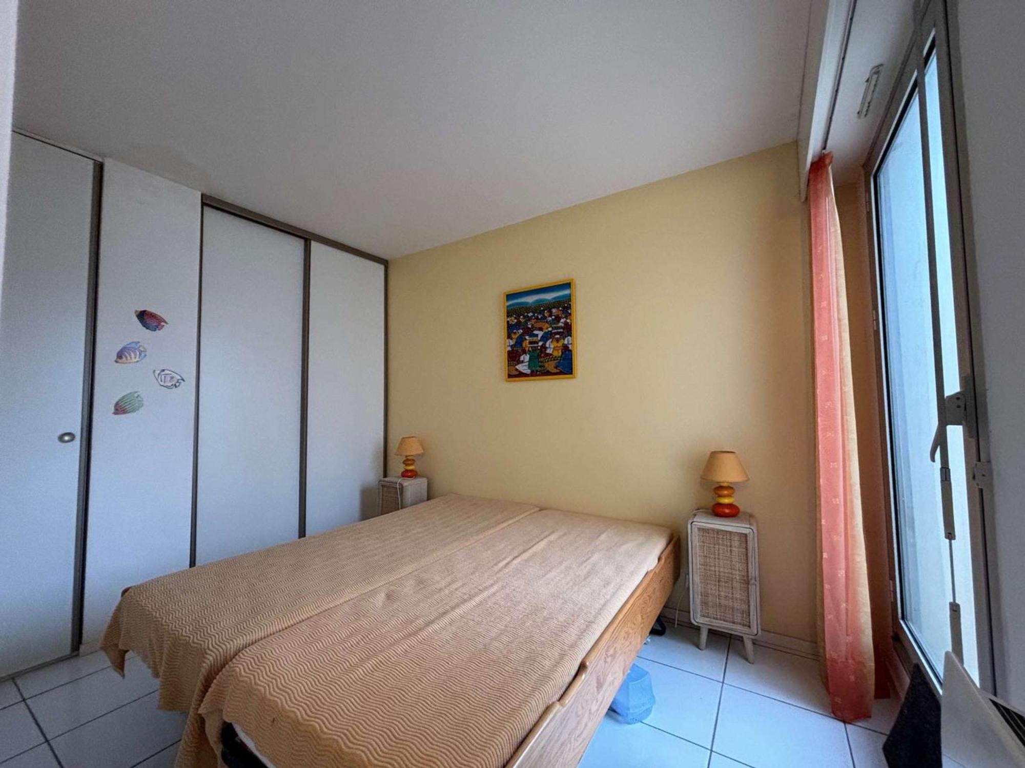 Cosy Avec Balcon Et Parking, - Fr-1-494-173 Appartement *